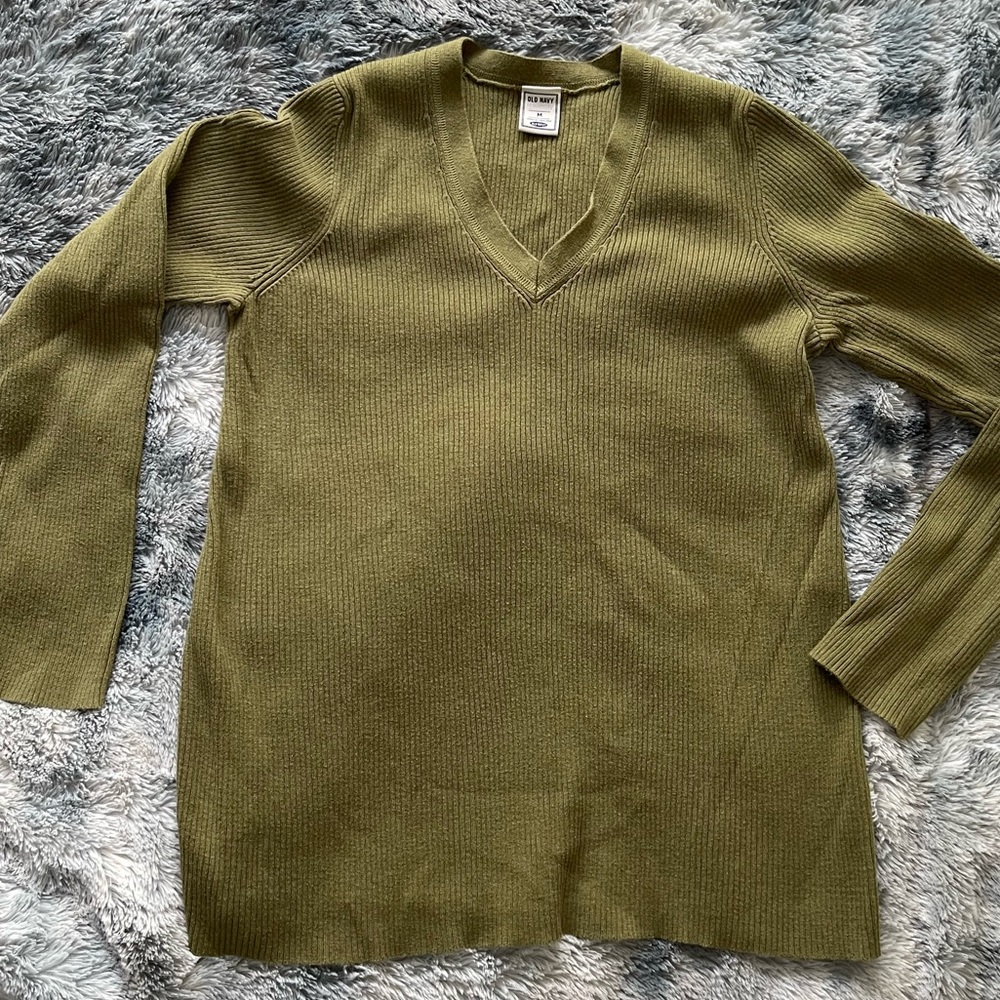Old Navy Maternity Sweater